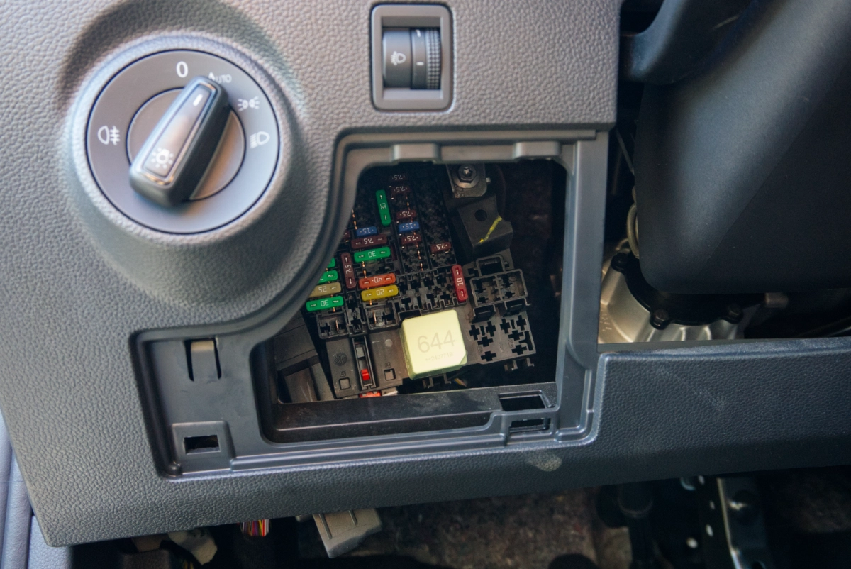 Sicherungskasten beim Seat Ibiza V