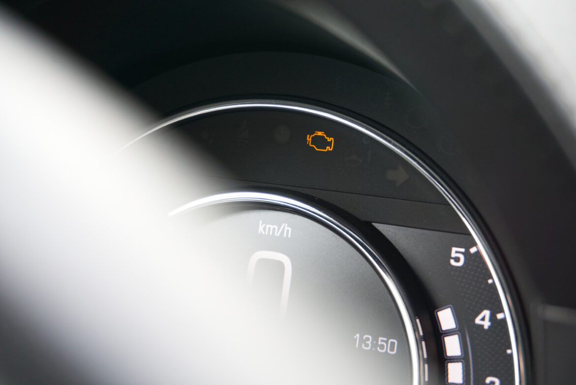 Motorkontrollleuchte leuchtet: Ursachen, Lösungen und Co. Motorkontrollleuchte